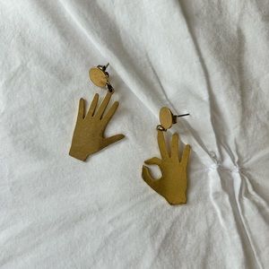 Madewell Hands/OK Symbol Earrings